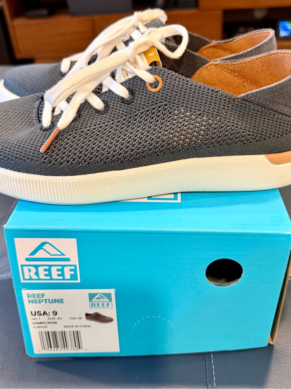 Reef Knit Low-Top Sneakers in Charcoal with White Laces and Tan Accents - Picture 3 of 7